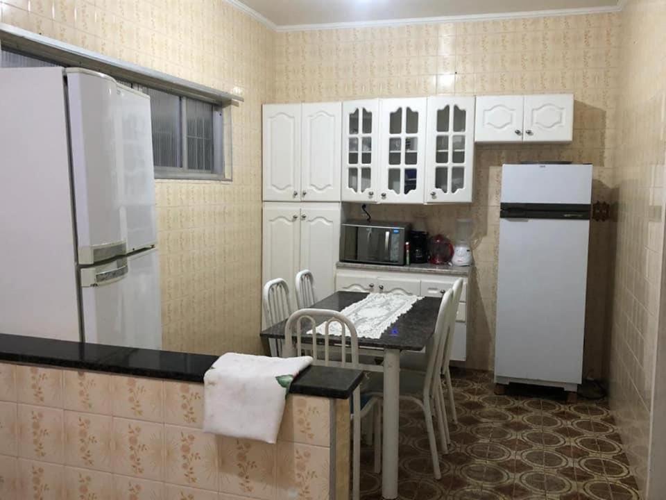 Casa Guilhermina Com Piscina E Churrasqueira Praia Grande  Eksteriør billede